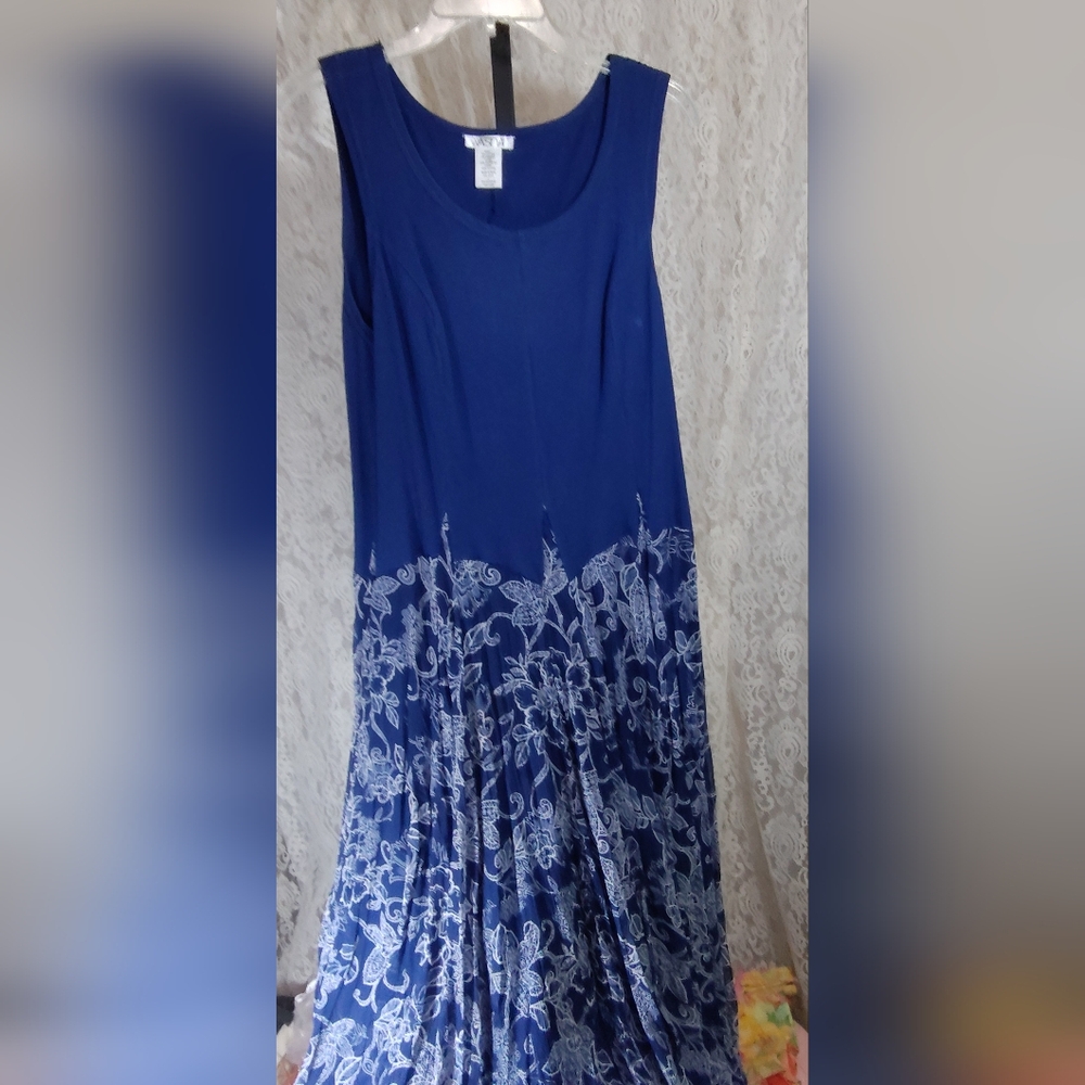 Vasna Elegant Blue Floral Dress NWOT